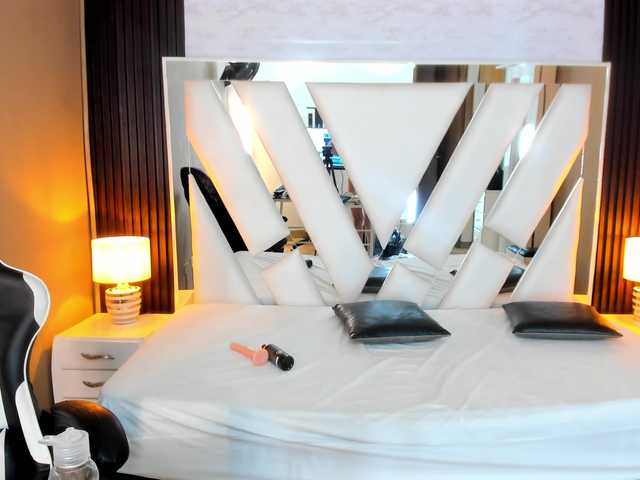 celeste-coquette's BongaCams show and profile