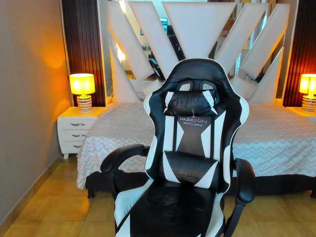 celeste-coquette's BongaCams show and profile