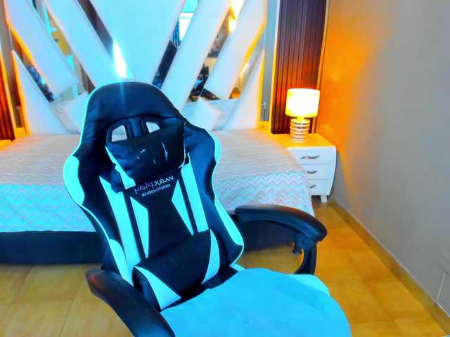 celeste-coquette's BongaCams show and profile