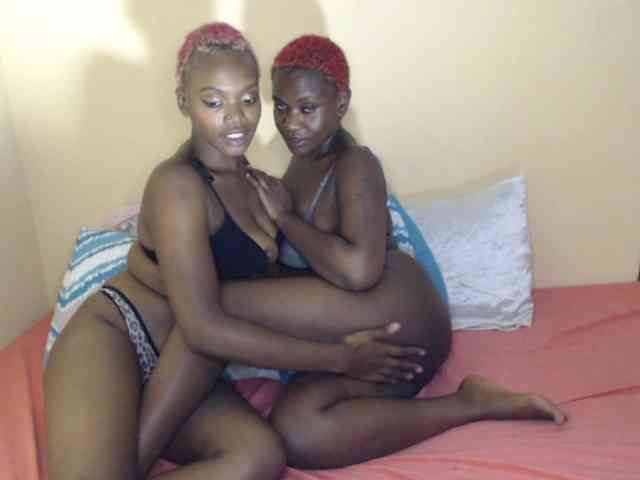 Auratwins webcam