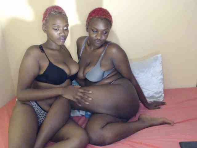 Auratwins webcam