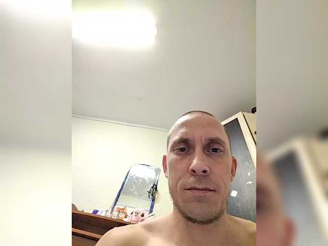 AlexKris – webcam model profile photo
