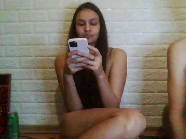 KrisTony webcam
