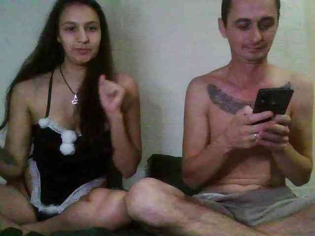 KrisTony webcam