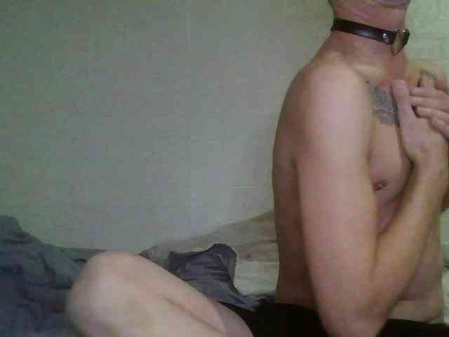 KrisTony webcam