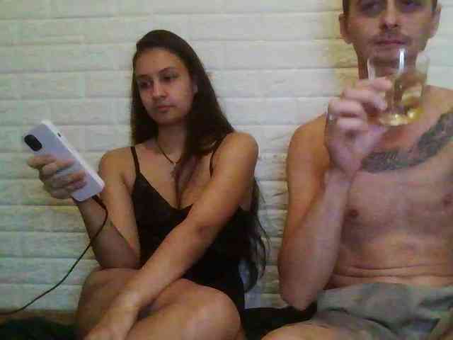 KrisTony webcam