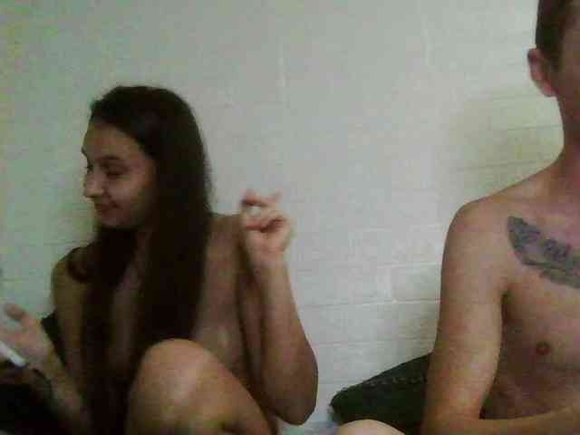KrisTony webcam