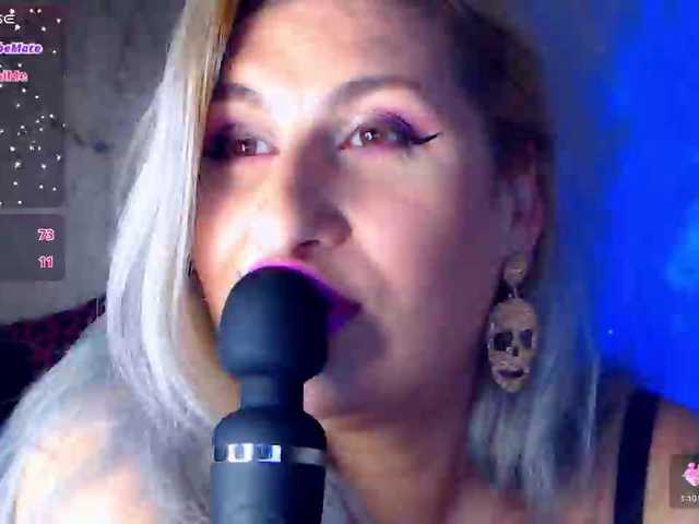 LilithGreen's BongaCams show and profile