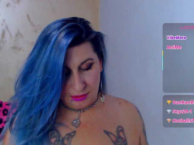 LilithGreen's BongaCams show and profile