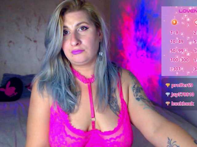 LilithGreen's BongaCams show and profile