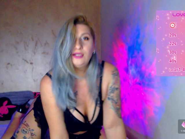 LilithGreen live cam profile