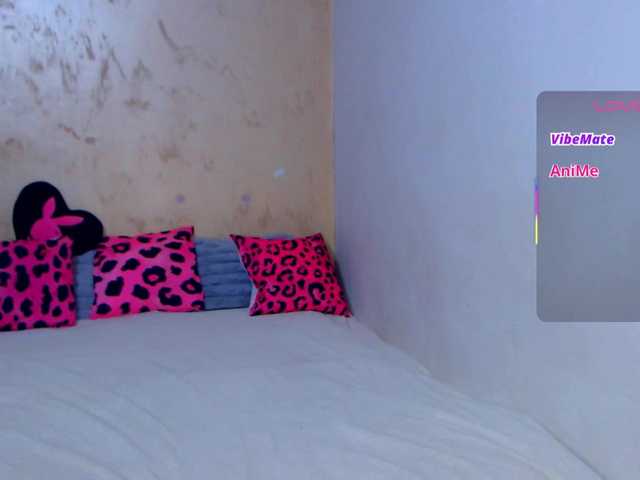 LilithGreen's BongaCams show and profile