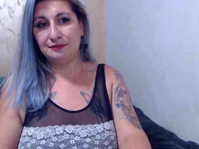LilithGreen webcam