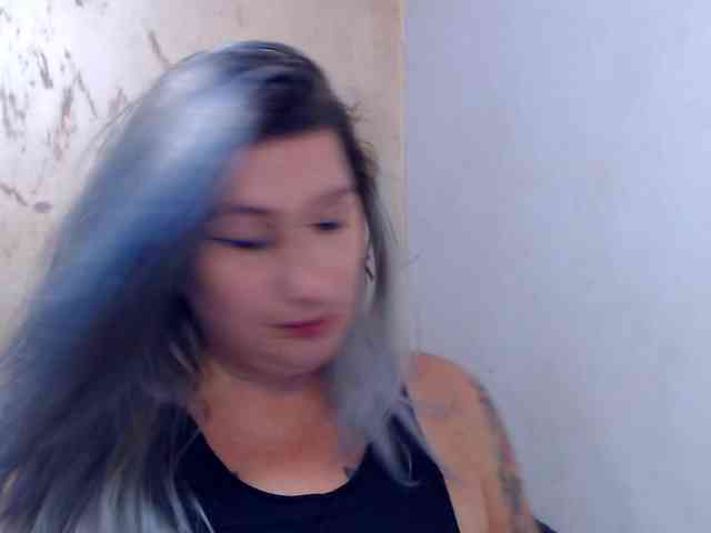 LilithGreen webcam