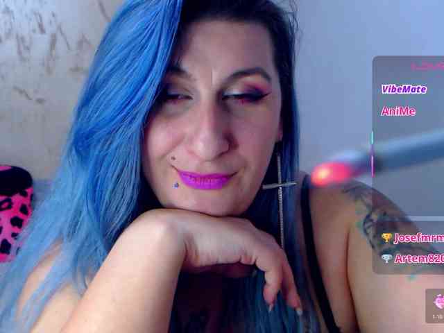 LilithGreen Live Webcam on BongaCams