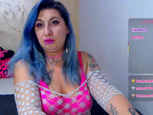 LilithGreen Live Webcam on BongaCams