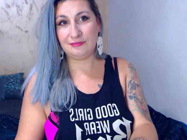 LilithGreen webcam