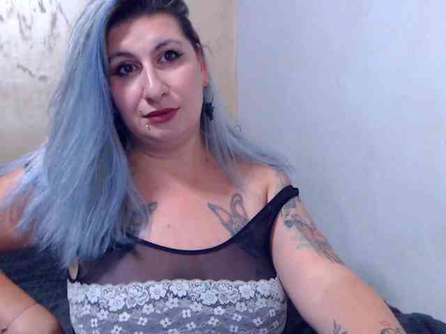 LilithGreen webcam
