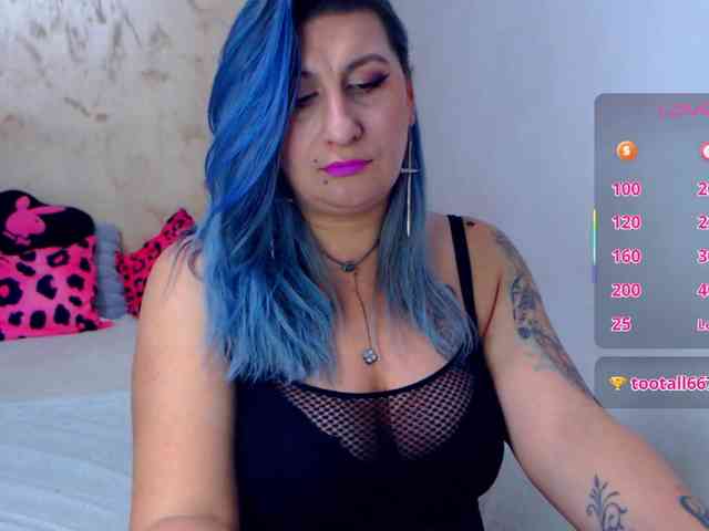 LilithGreen Live Webcam on BongaCams