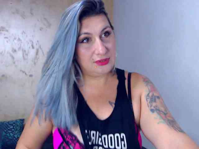 LilithGreen webcam
