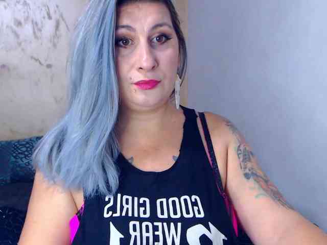 LilithGreen webcam