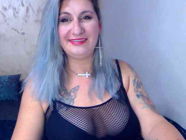LilithGreen webcam
