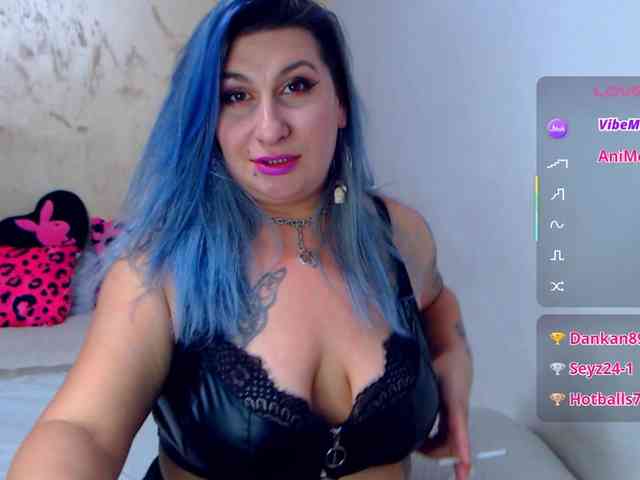 LilithGreen webcam