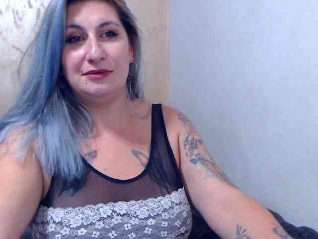 LilithGreen webcam