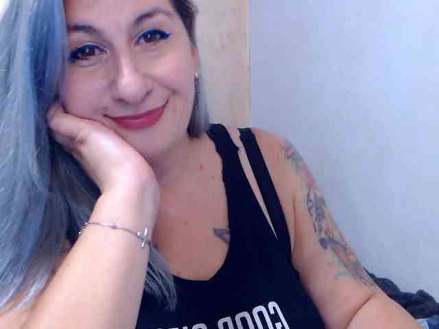 LilithGreen webcam