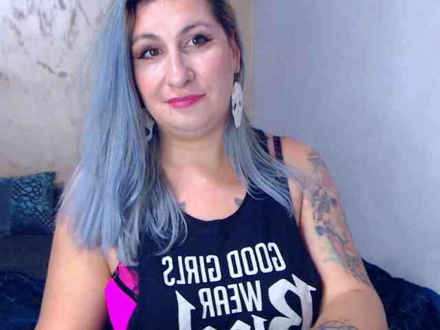 LilithGreen webcam