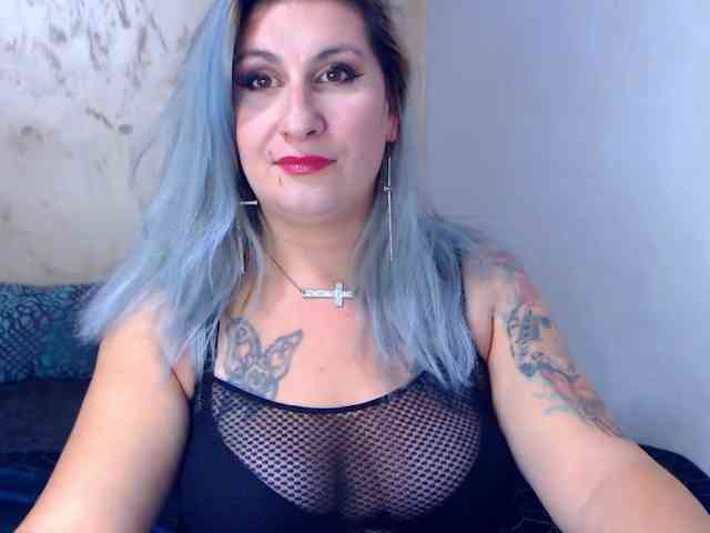 LilithGreen webcam