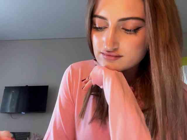 AuraLahrman webcam