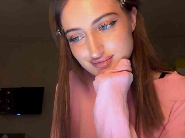 AuraLahrman webcam
