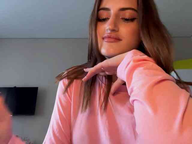 AuraLahrman webcam