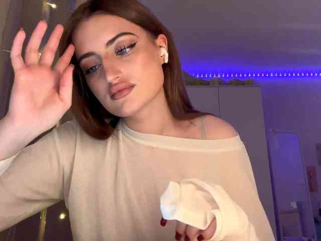 AuraLahrman webcam