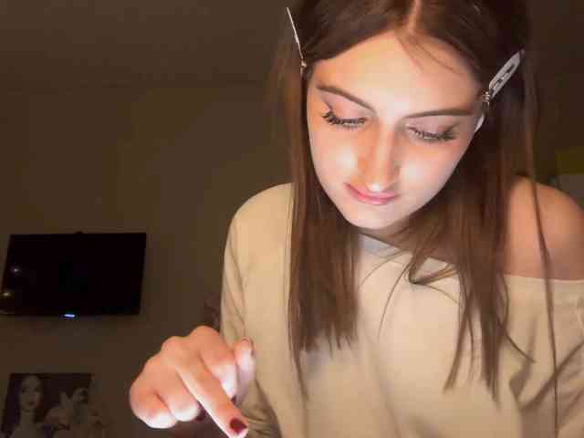 AuraLahrman bongacams