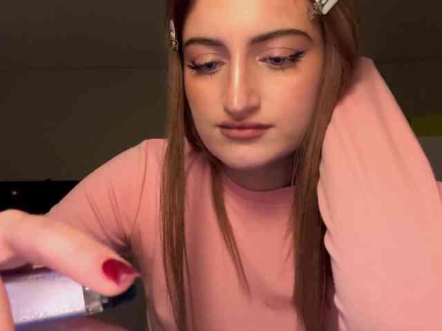 AuraLahrman webcam