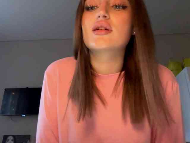 AuraLahrman webcam