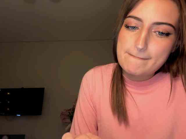 AuraLahrman webcam