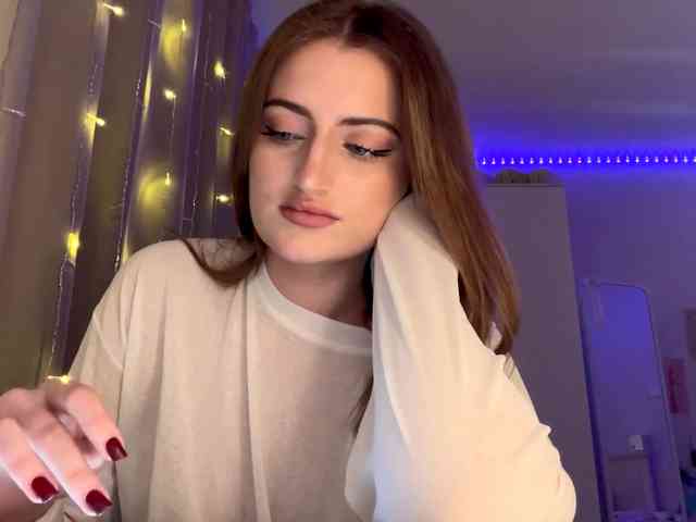 AuraLahrman webcam