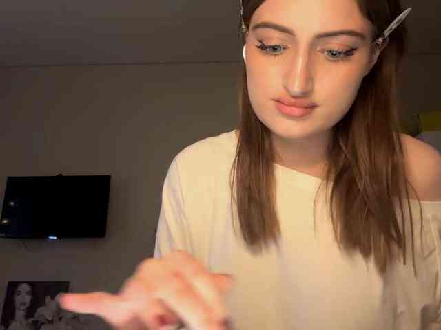 AuraLahrman webcam