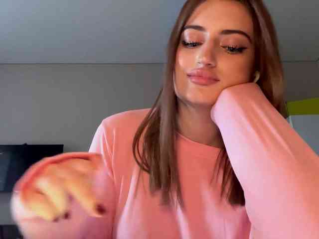 AuraLahrman webcam