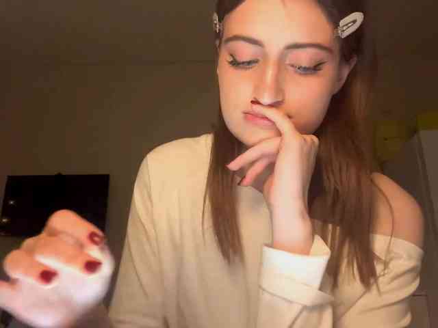 AuraLahrman webcam