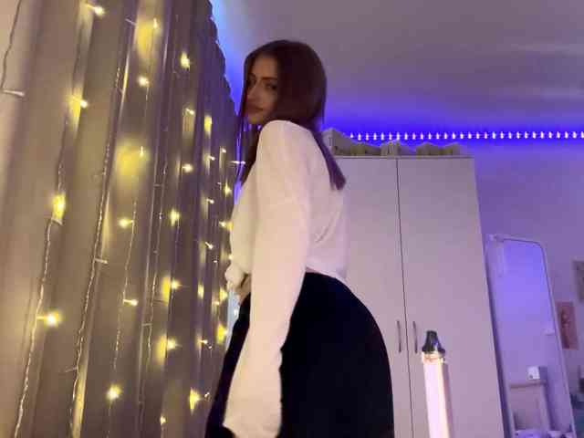 AuraLahrman webcam