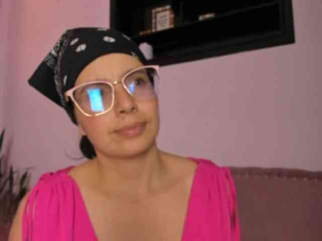 AbbyJhonsS webcam