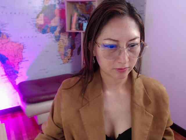 EvelynnMiller webcam