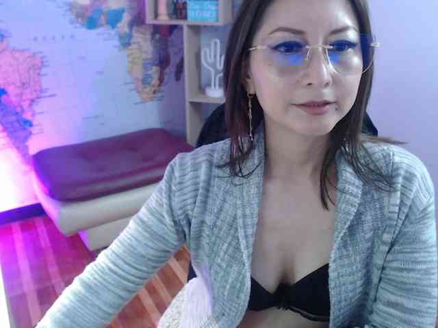 EvelynnMiller EvelynnMiller