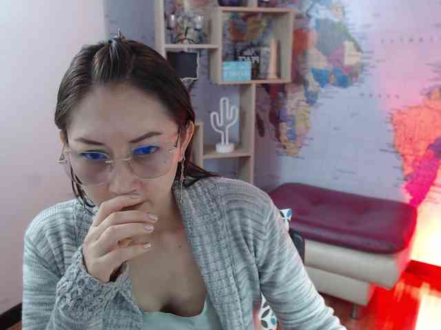 EvelynnMiller webcam