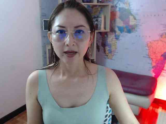 EvelynnMiller webcam