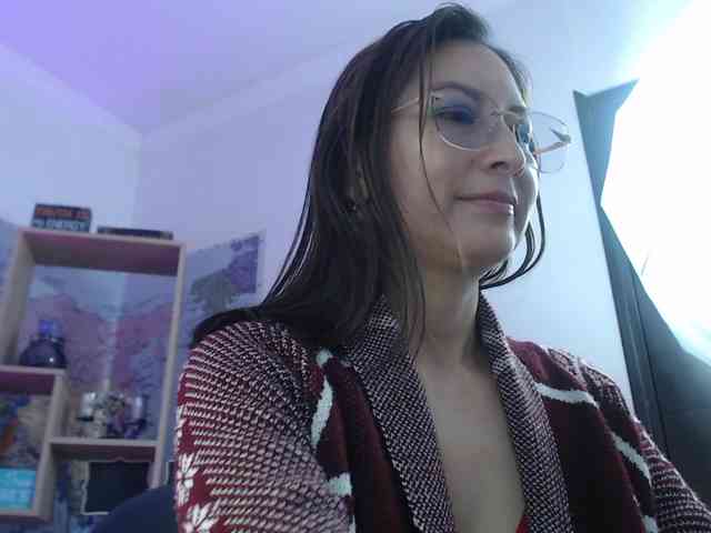 EvelynnMiller webcam